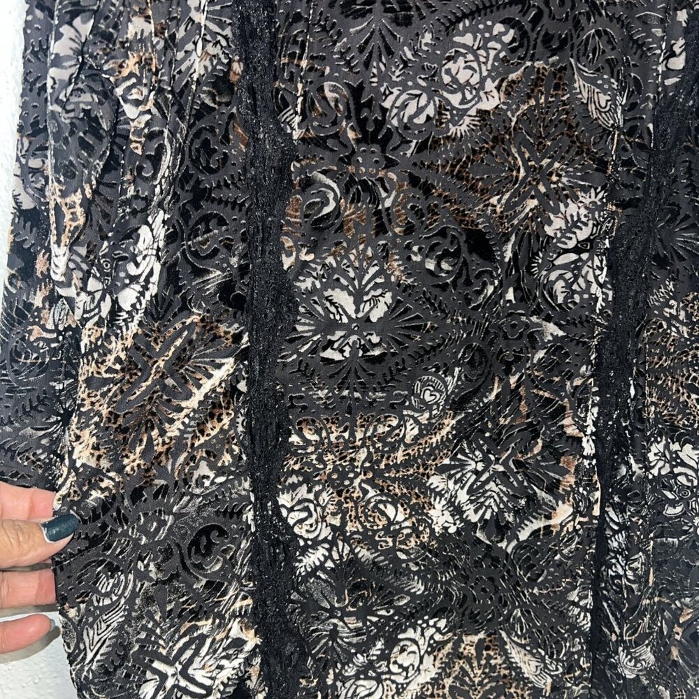 Roz & Ali Sheer Black Gold Lace 3/4Sleeve Blouse - Picture 4 of 13